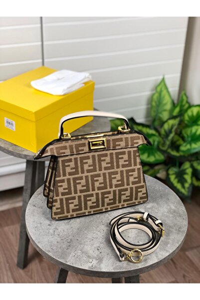 bag Shoulder bag with accessories