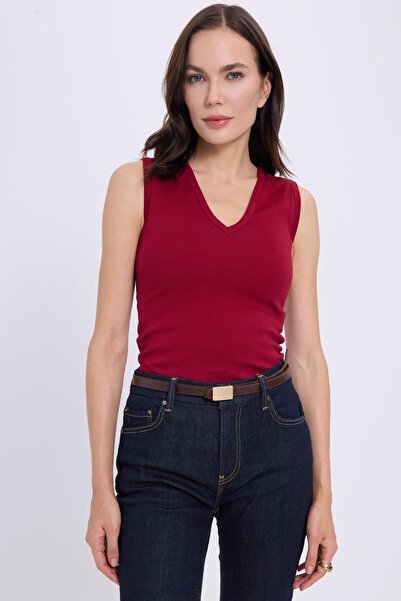 Tudors Women's Slim Fit Slim Fit V-Neck Zero Sleeve Cotton Ribbed Burgundy Blouse