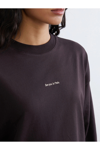 LC Waikiki LCW Modest Kahverengi Paris Nakışlı Kadın Sweatshirt Tunik