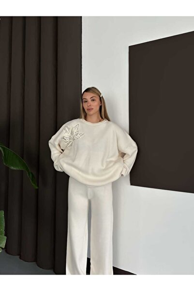 REDMİNA fashion Comfortable Knitwear Set with Shoulder Leaf Detail