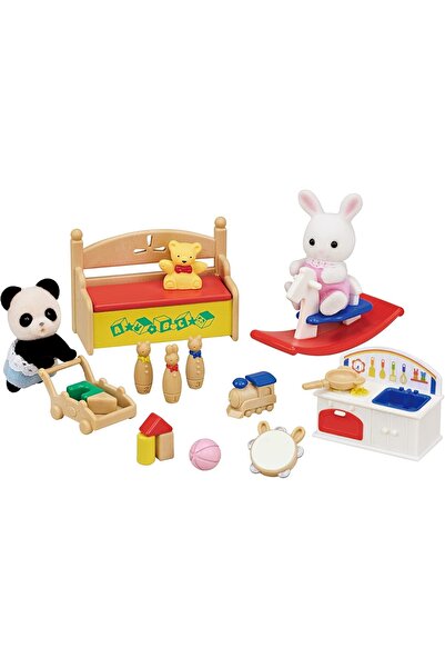 Epoch Sylvanian Families-Camera De Joaca Si 2 Figurine