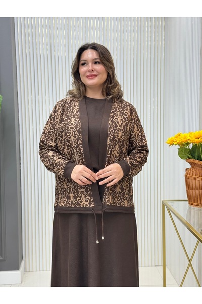 GK Triple Skirt Suit Knitted Fabric