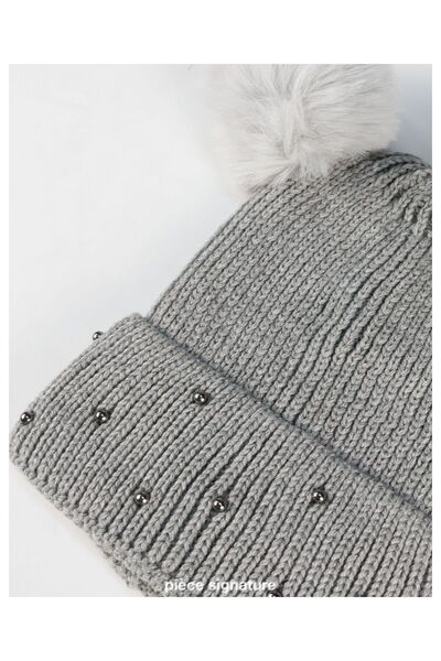 PIECE SIGNATURE Winter Beanie with Pom Pom for Women and Teens