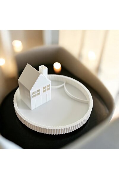 AU صندوق مجوهرات بتصميم منزل شتوي دافئ، مع إضاءة LED