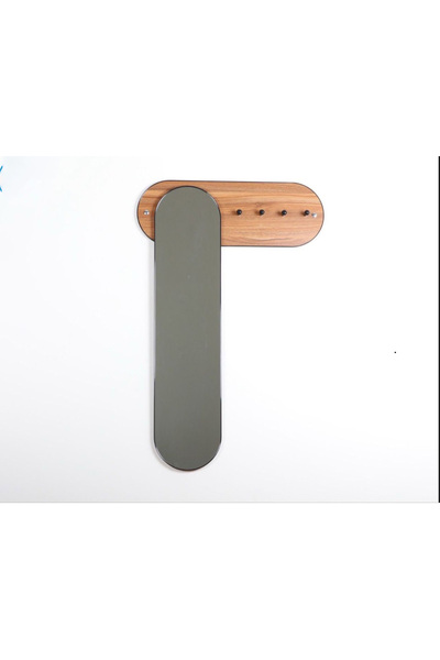 DEC26 Clothes hanger with mirrors