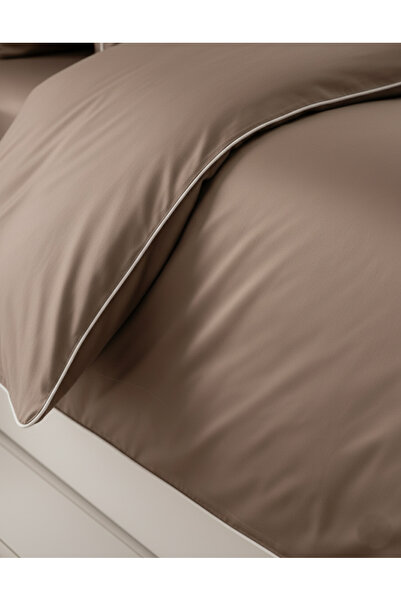 LILYUM Pamuk Saten Çift Kişilik Nevresim Takımı – Biye Detaylı, Çarşaflı, 2 Yastık Kılıfı