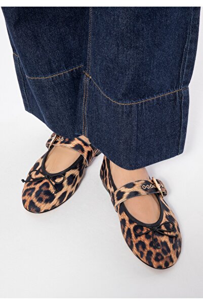 Wittchen Balerini pentru femei din lycra cu imprimeu leopard, maro și negru, ...