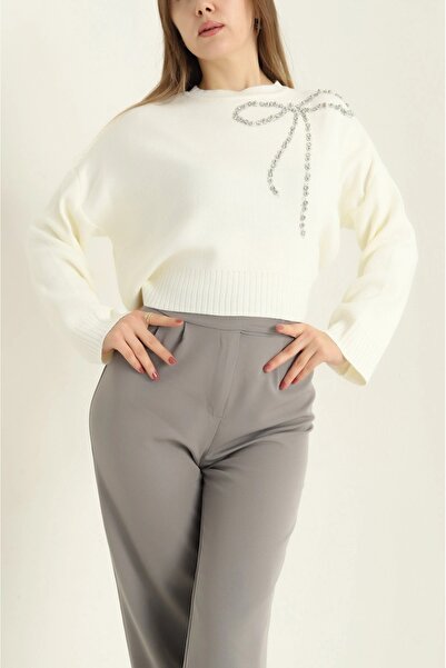 Blue Morpho Πλεκτό πουλόβερ με λεπτομέρεια με φιόγκο με χάντρες και πέτρες