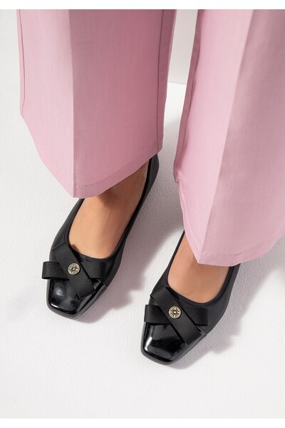 Wittchen Balerini din piele pentru femei cu fundă decorativă, piele neagră