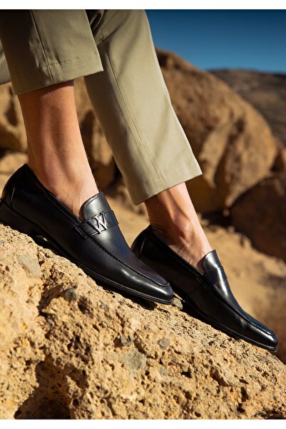 Wittchen Men's genuine leather moccasins with metal logo black black genuine ...