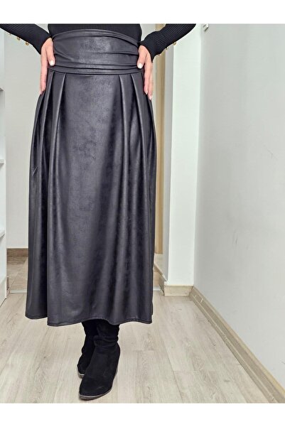 Felix Butik FELİX14142 Bel Büzgü Detaylı Lastikli Pileli Siyah Deri Görünümlü Etek