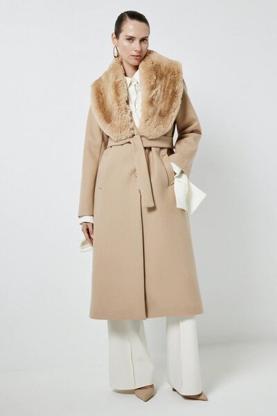 Touche Yakası Kürklü Kaşe Kaban Vizon