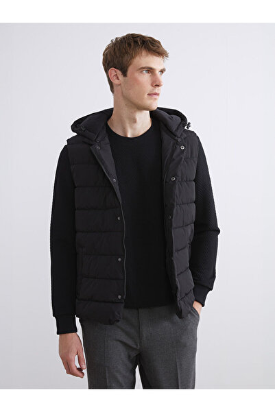 LC Waikiki Black Slim Fit Mock Neck Men's Vest