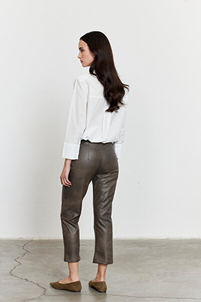FACETTE Faux Leather Slit Detail Trousers Gray