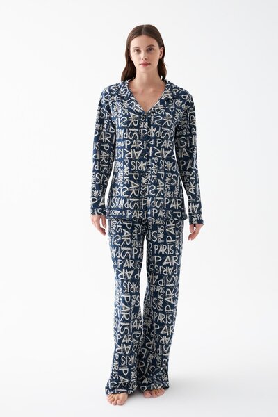 Akbeniz Women's Navy Blue “Paris” Text Patterned Buttoned Cotton Pajama Set