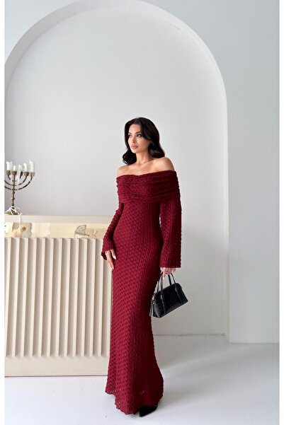 Serica Moda Burgundy Madonna Collar Lined Long Lace Dress