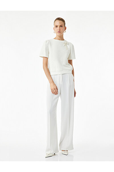 Koton سويت شيرت نسائي بيج بتفاصيل فيونكة