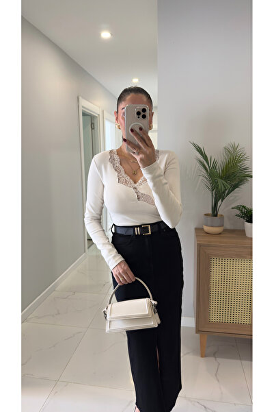 BİRCANÇİL Torera Ecru Lace Transition Blouse