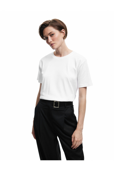 Koton تي شيرت نسائي أبيض أساسي