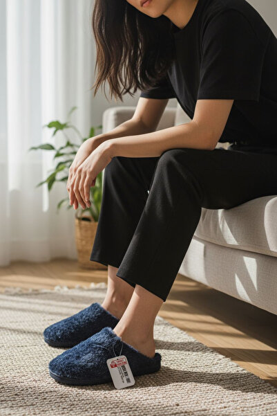 GEZER Παντόφλες εσωτερικού χώρου για το νέο χειμώνα της σεζόν Konay 16537