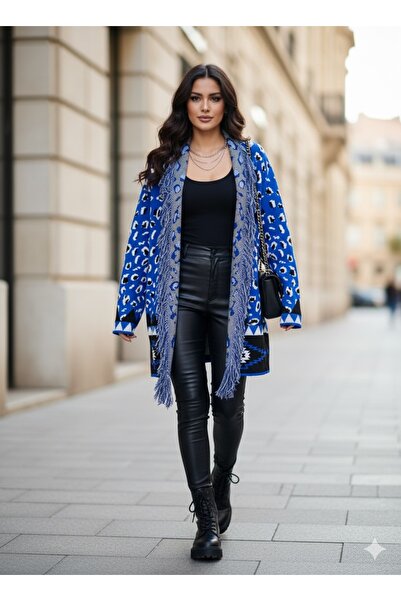 Store Kadın Leopar Desenli Püsküllü Hırka