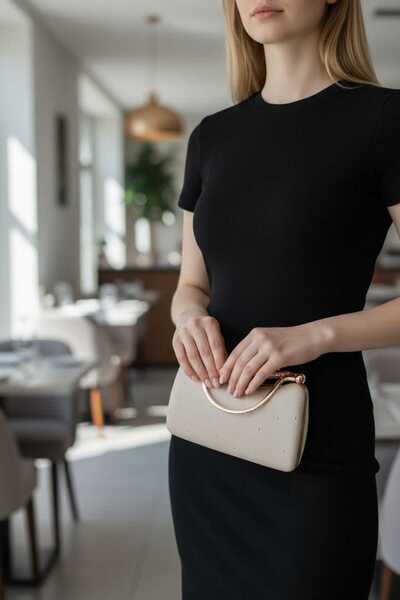 Famels Ten Satin Stone Evening Dress Bag Zircon Stone Evening Dress Stylish Bag Is an Elegant Design