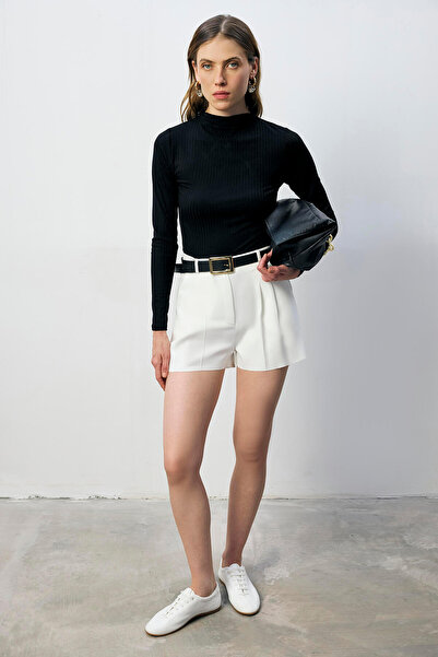 Touché Privé Lightweight Stand-Up Collar Snap Body Suit