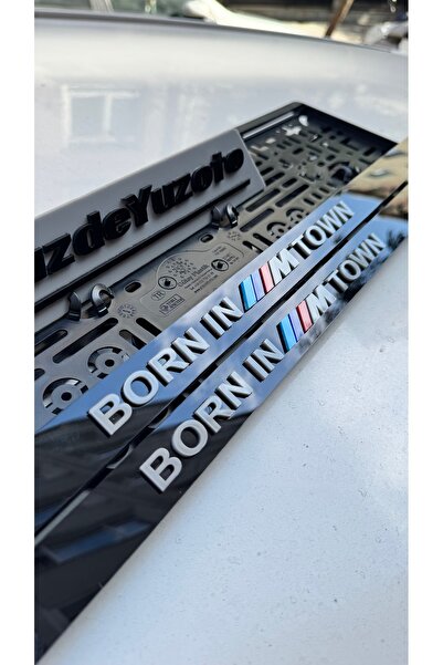 YUZDEYUZOTO LAZER KESİM ÖZEL PLEKSİ PLAKALIK ‘2 adet BORN IN M TOWN uyumlu