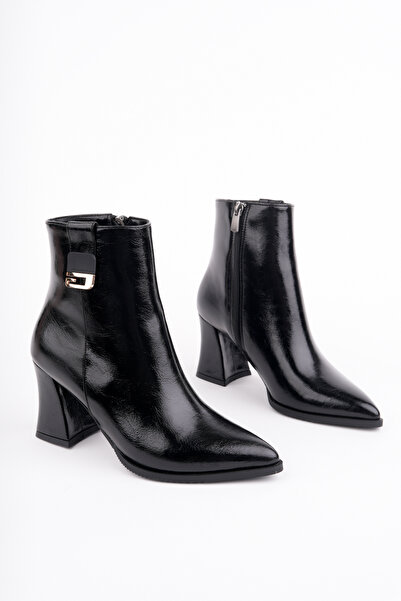 Madam Tarz حذاء DNZ-205 بكعب سميك وتفاصيل مشبك