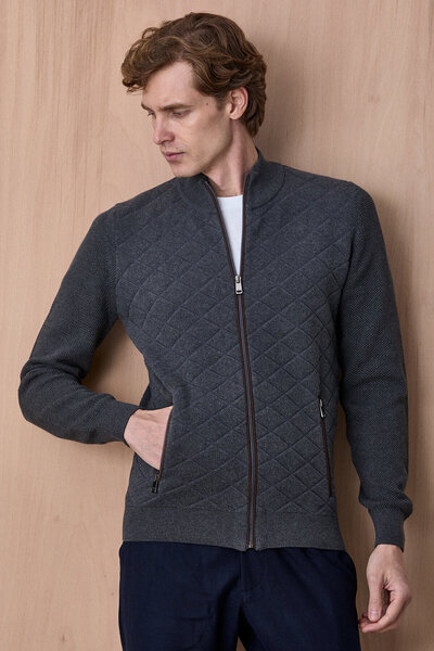 SMILE Knit Anthracite Cotton Zippered Knitwear