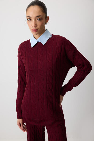 Touché Privé طقم تريكو بنقشة البرغ