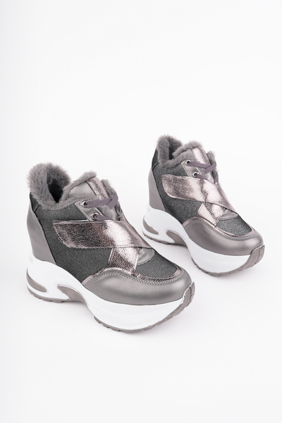 Madam Tarz Dnr-442 Velcro Fastened Hidden Heel Sports