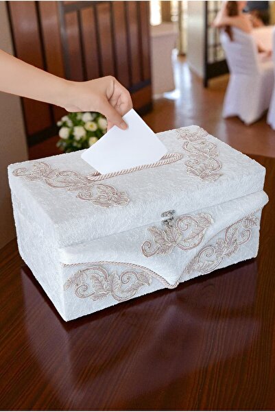 ihvan online Pembe Çiçek Detaylı Kadife Takı Sandığı