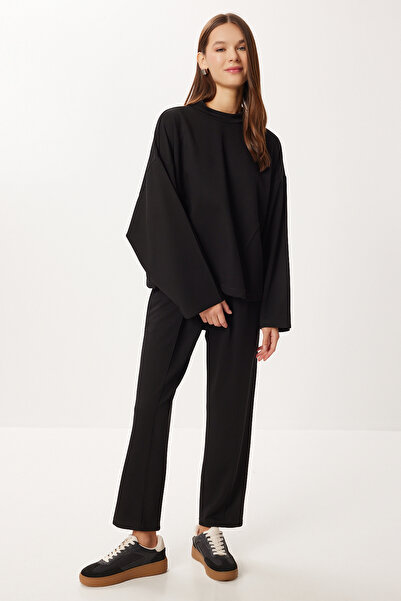 Lovelyİstanbul طقم علوي وسفلي من نسيج مودال مضلع بأكمام على شكل خفاش LDM0009 ...