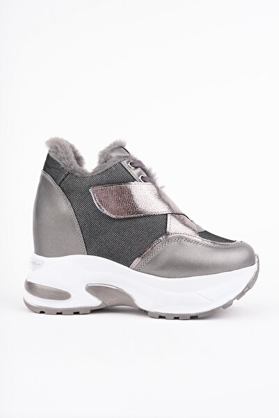 Madam Tarz Dnr-442 Velcro Fastened Hidden Heel Sports