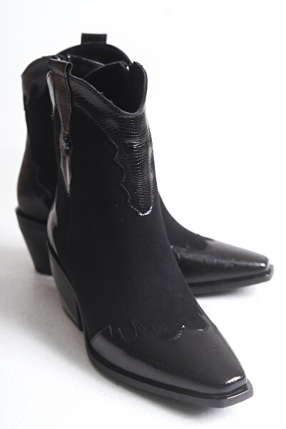 Solo Bag Κομψές κοντές μαύρες μπότες καουμπόη με λεπτομέρειες από ανοξείδωτο ατσάλι και λεπτομέρειες από γνήσιο δέρμα σουέτ