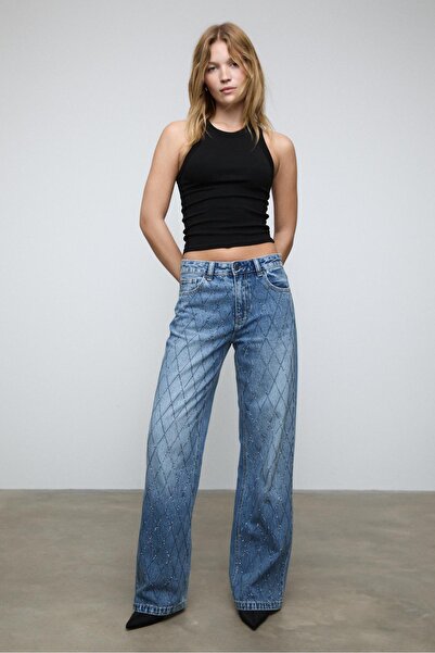 Stradivarius Pırlanta parıltılı jean