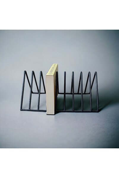 GO DEKOR Трикутний 9-секційний металевий декоративний настільний/платформа/журнальна підставка/книжкова полиця 28x18см