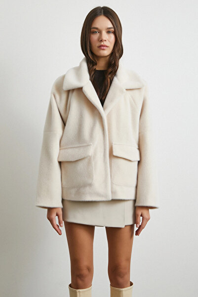 Never more Reglan Sleeve Flock Coat Beige