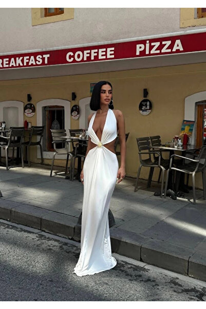 2038 Beyaz Toka Detaylı Elbise