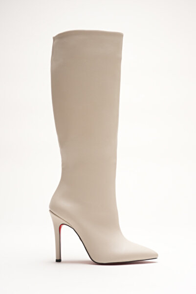 Ayakkabı Ateşi حذاء نسائي ذو مقدمة مدببة بدون سحاب وكعب رفيع يصل إلى أسفل الر...