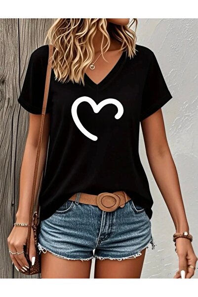 FUFLUNS تي شيرت نسائي كبير الحجم برقبة على شكل حرف V مطبوع عليه نصف قلب