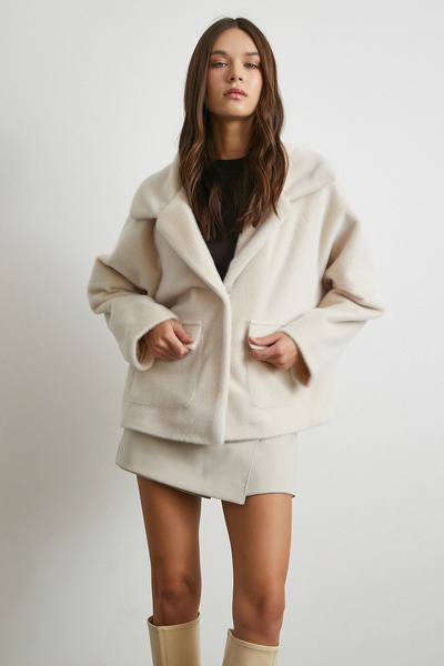 Never more Reglan Sleeve Flock Coat Beige