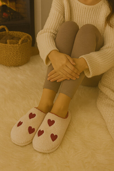 ALB TERLİK AYAKKABI SAN. TİC. LTD. ŞTİ. Women's Heart Plush House Slippers – Soft, Warm Sole, Comfortable Winter Red Heart Pattern
