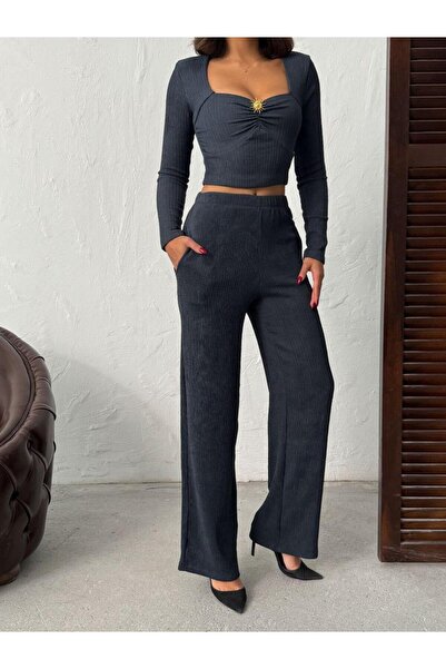 Jeevee Sun Brooch Meloni Fabric Square Neck Crop Top and Bottom Set