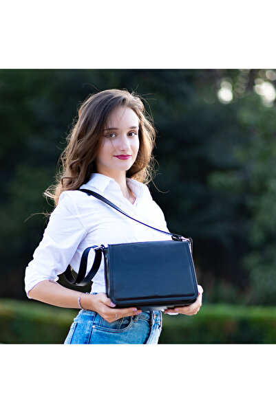 andreas&beltmondo Δερμάτινο Τσάντα Maria