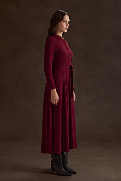 Aker Seyyar Kuşaklı ,Kloş Örme Elbise