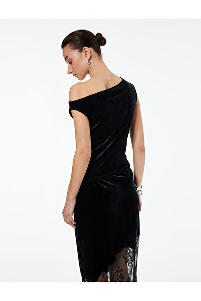 Koton Asymmetrical Neckline Sleeveless Velvet Blouse