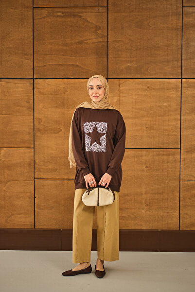 LOCCO Дамска блуза с принт на звезди, кафява