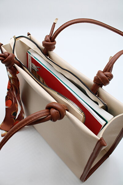 LASSO Kadın Krem Taba Büyük Boy Fular Detaylı Fermuar Kapamalı Dokulu Suni Deri El, Kol ve Omuz Çantası